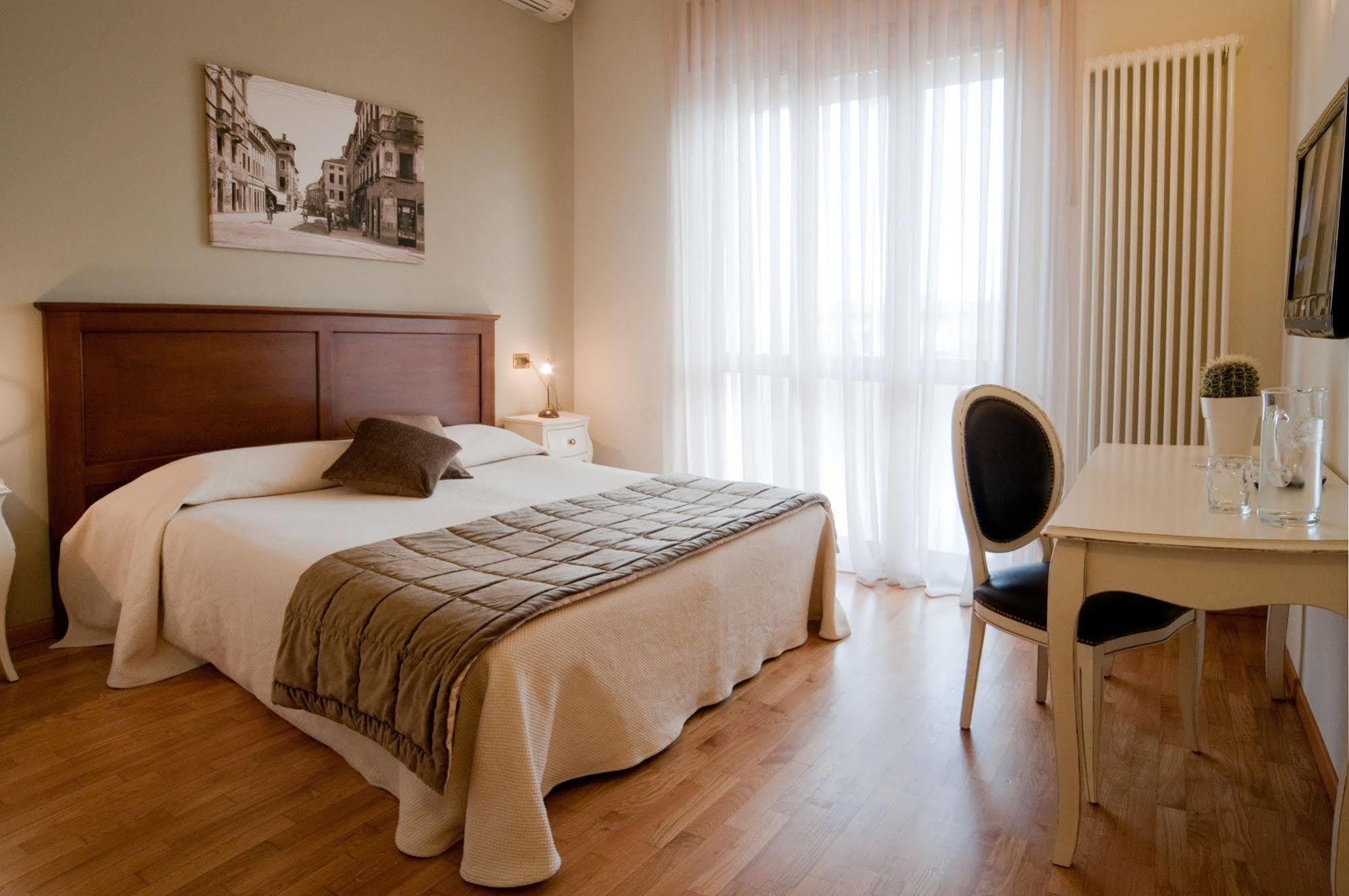 Hotel Belvedere Thiene Exterior photo